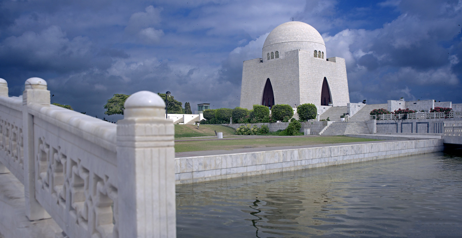 Mazar E Quaid